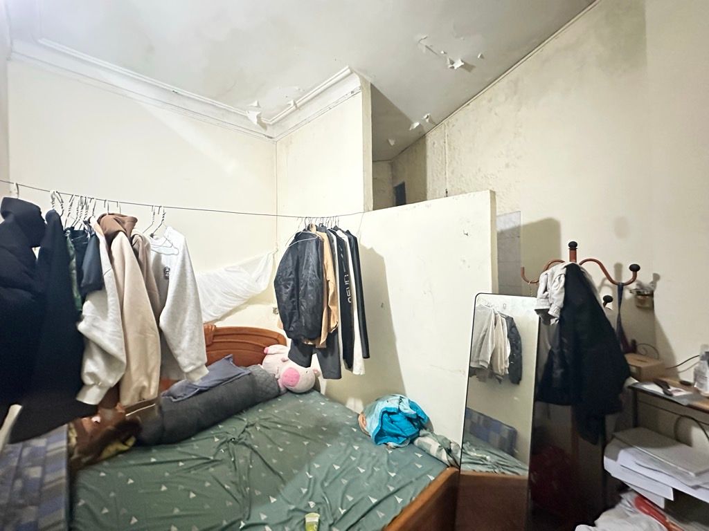 Bán nhà Tam Trinh - diện tích 78.4m2 3 tầng - Ô tô đỗ cách nhà 30m - giá 20 tỷ