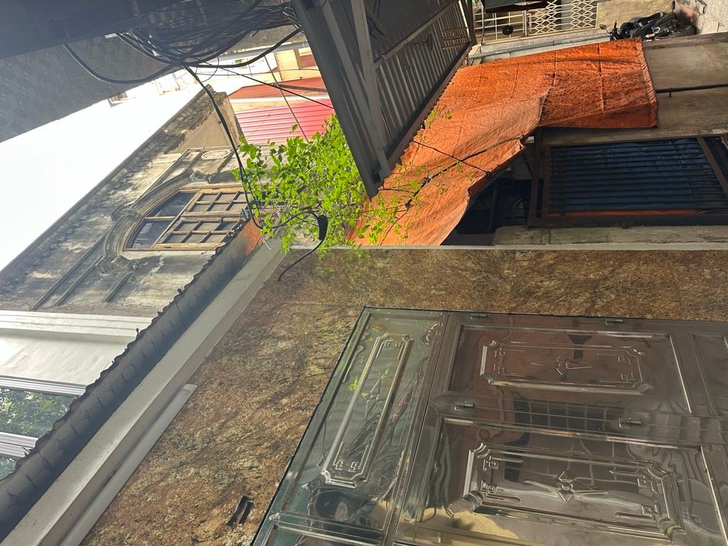 Bán nhà Đê Trần Khát Chân - diện tích 51m2 2 tầng - Lô góc - giá 5,35 tỷ