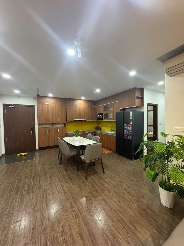 Bán nhà Đại Từ - diện tích 102m2 9 tầng - Căn hộ CC Eco Lake View - giá 9,4 tỷ