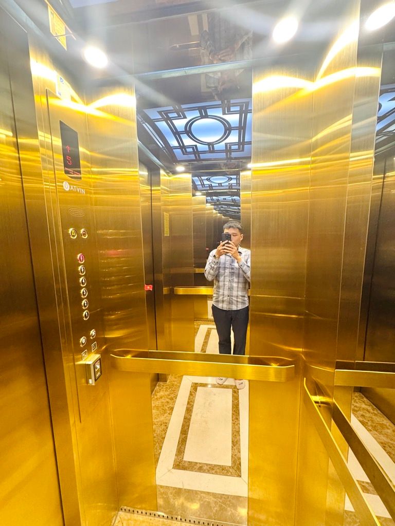 Bán nhà Thái Thịnh - diện tích 35,5m2 3 tầng - Ô TÔ QUA NHÀ - giá 23 tỷ