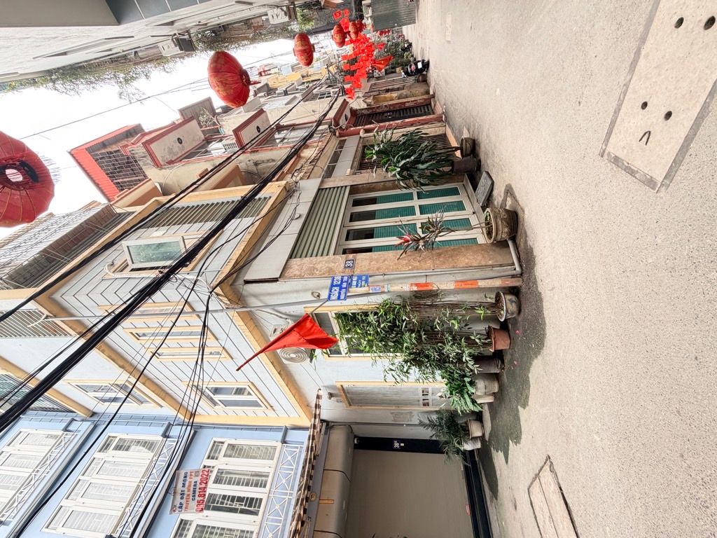 Bán nhà Nguyễn văn Trỗi - diện tích 45m2 1 tầng - ô tô đỗ cửa - giá 15,15 tỷ