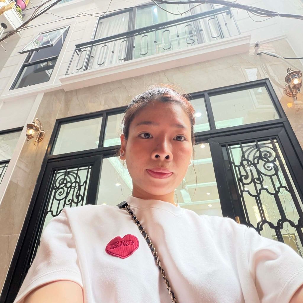 Bán nhà Đê La Thành - diện tích 31.2m2 6 tầng - Ô TÔ ĐỖ CỔNG QUA NHÀ - giá 11,8 tỷ