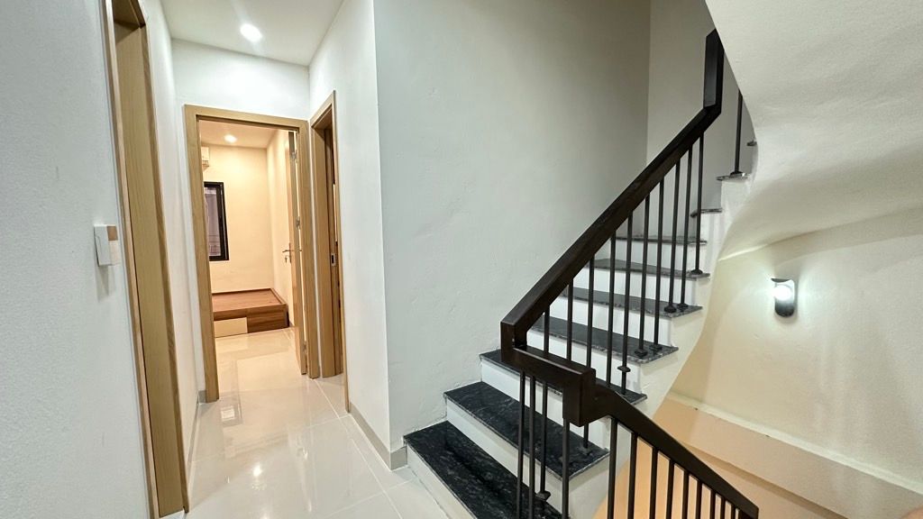 Bán nhà Gốc Đề - diện tích 30m2 4 tầng - Nhà mới ở ngay - giá 7,6 tỷ