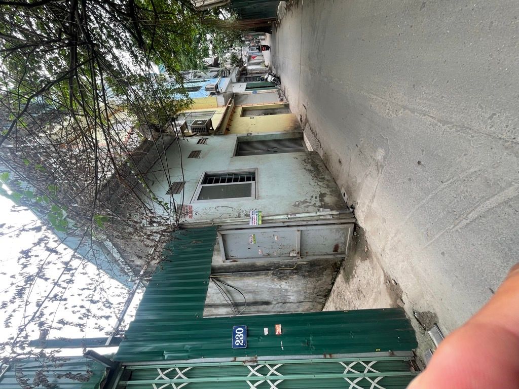 Bán nhà Bùi Xương Trạch - diện tích 30m2 2 tầng - OTO ĐỖ CỔNG - giá 2,65 tỷ