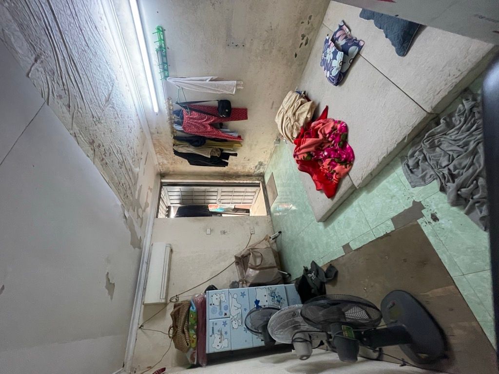 Bán nhà Bùi Xương Trạch - diện tích 30m2 2 tầng - OTO ĐỖ CỔNG - giá 2,65 tỷ