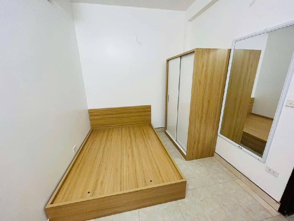 Bán nhà Tân Mai - diện tích 71m2 6 tầng - Ô Tô Đỗ Cửa - giá 20,9 tỷ