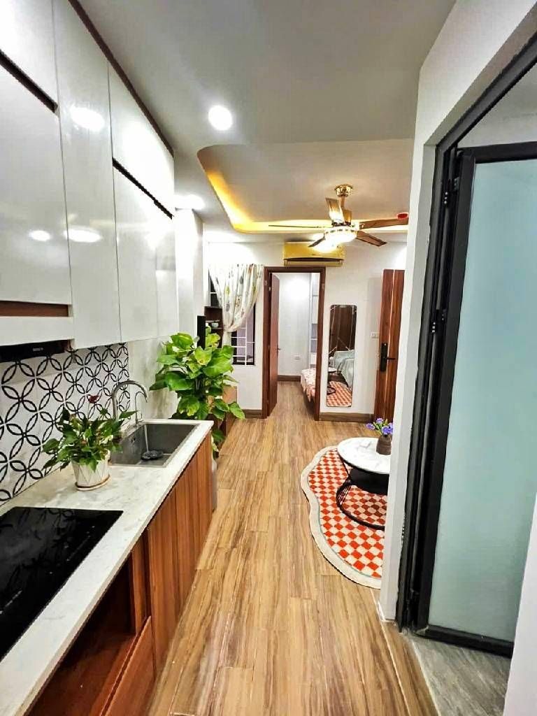 Bán nhà Hoàng Mai - diện tích 52m2 1 tầng - thang máy - giá 2,6 tỷ
