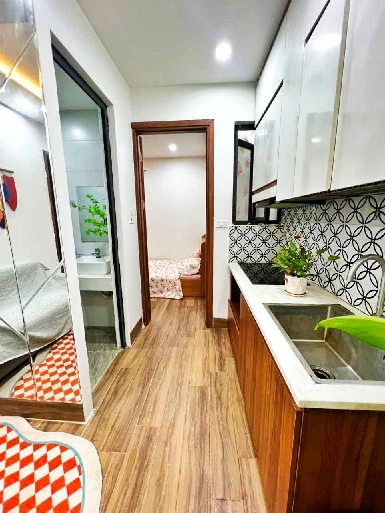 Bán nhà Hoàng Mai - diện tích 52m2 1 tầng - thang máy - giá 2,6 tỷ