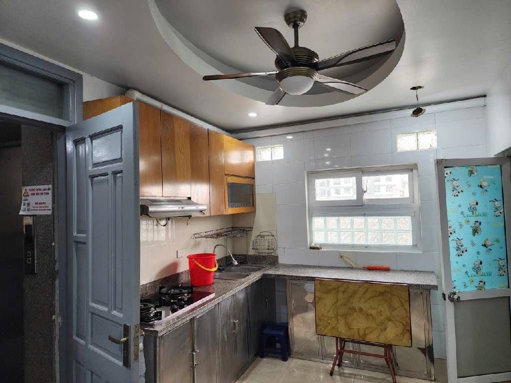 Bán nhà Vũ Tông Phan - diện tích 52m2 6 tầng - Căn hộ đầy đủ nội thất - giá 2,75 tỷ