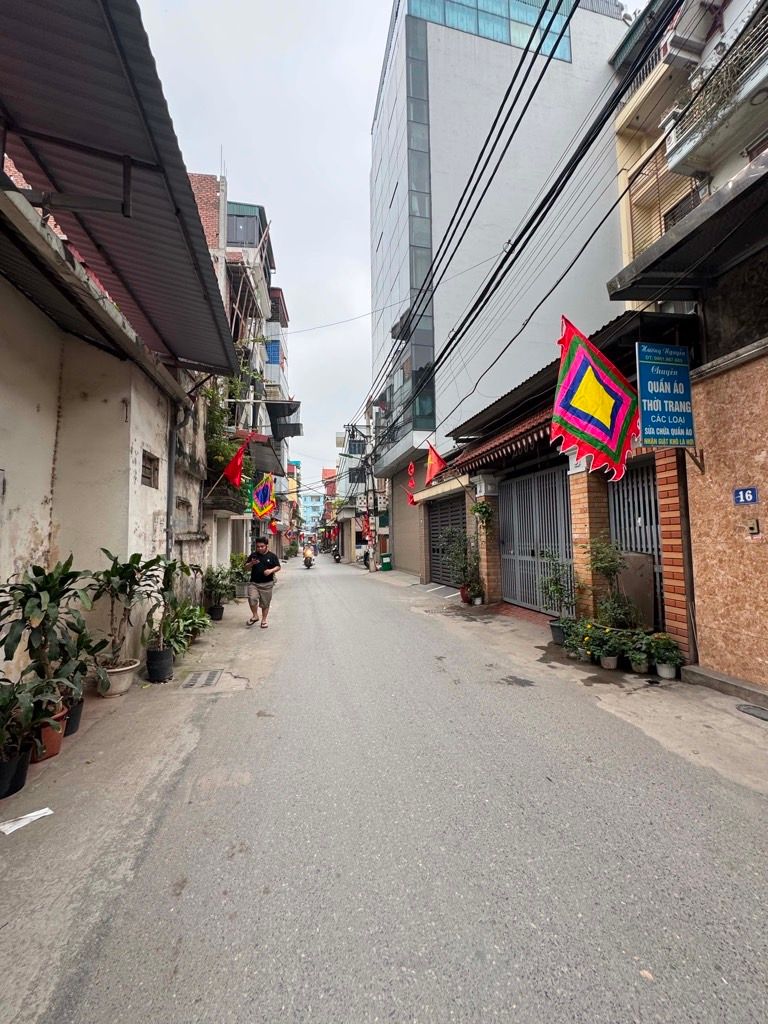 Bán nhà Tam Trinh - diện tích 85m2 1 tầng - ngõ ô tô tránh - giá 1,9 tỷ