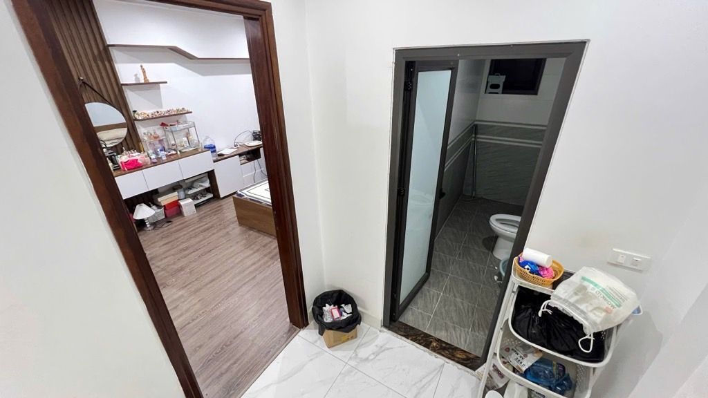 Bán nhà Kim Giang - diện tích 30m2 5 tầng - Ngõ thông - giá 8,9 tỷ