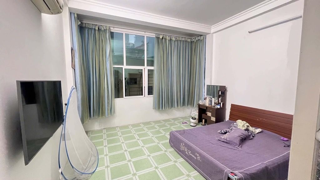 Bán nhà Phan Đình Giót - diện tích 52.6m2 4 tầng - Lô góc - giá 12,5 tỷ