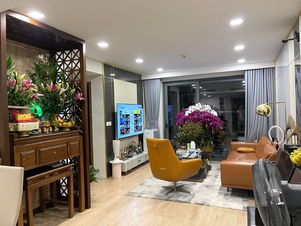 Bán nhà Vũ Trọng Phụng - diện tích 92m2 22 tầng - Lô góc thoáng sáng - giá 12,9 tỷ