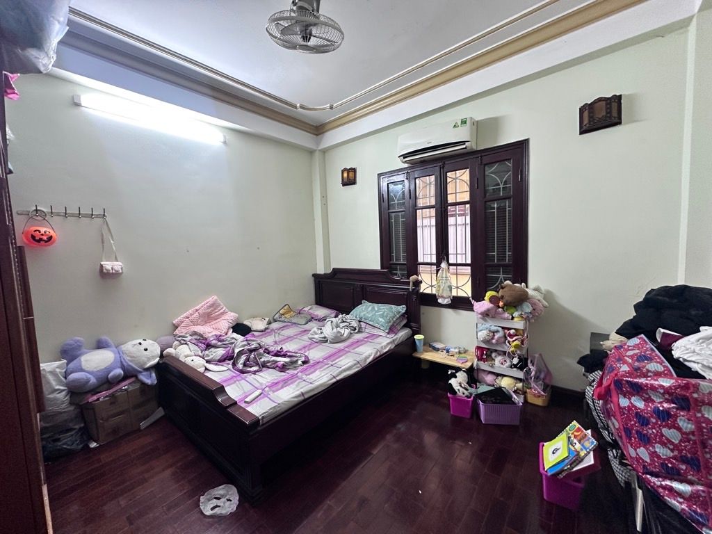 Bán nhà Kim Ngưu - diện tích 56.7m2 5 tầng - Nhà đẹp - giá 15,5 tỷ