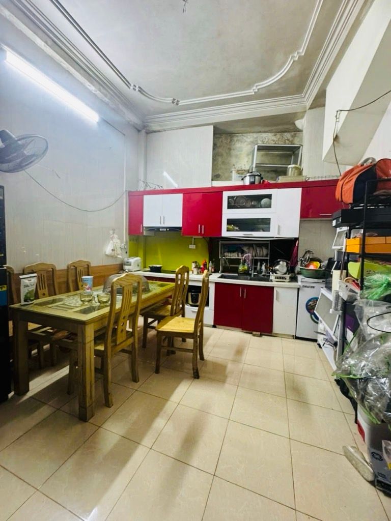 Bán nhà Quan Nhân - diện tích 44,6m2 4 tầng - Ngõ ô tô thông - giá 10,9 tỷ