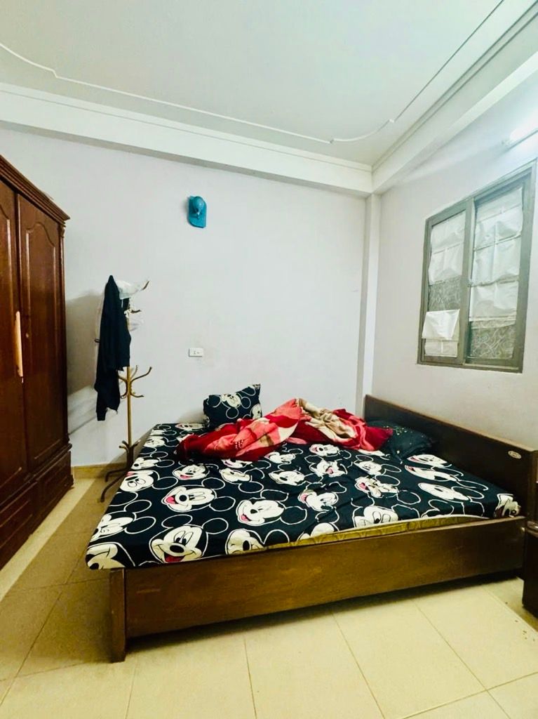 Bán nhà Hoàng Ngân - diện tích 64.5m2 5 tầng - ô tô đỗ cửa - giá 15 tỷ