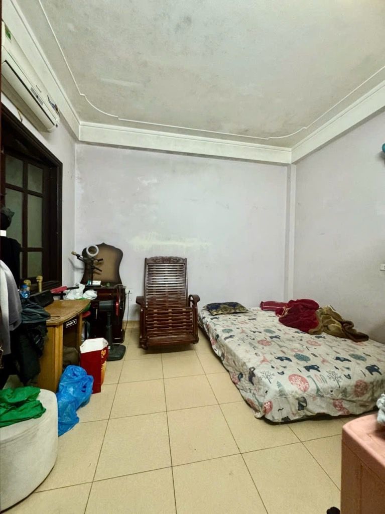 Bán nhà Hoàng Ngân - diện tích 64.5m2 5 tầng - ô tô đỗ cửa - giá 15 tỷ