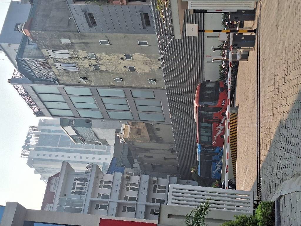 Bán nhà Triều Khúc - diện tích 35m2 6 tầng - Cực hiếm - giá 8,9 tỷ