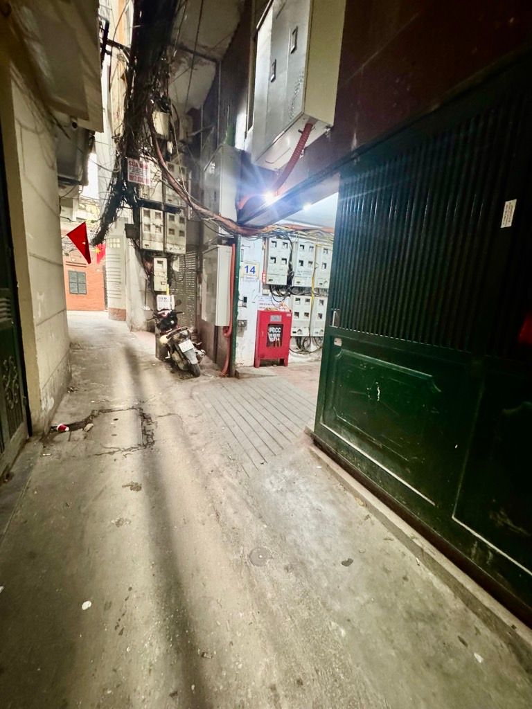 Bán nhà Hào Nam - diện tích 50m2 1 tầng - Căn hộ mới đẹp - giá 2,6 tỷ