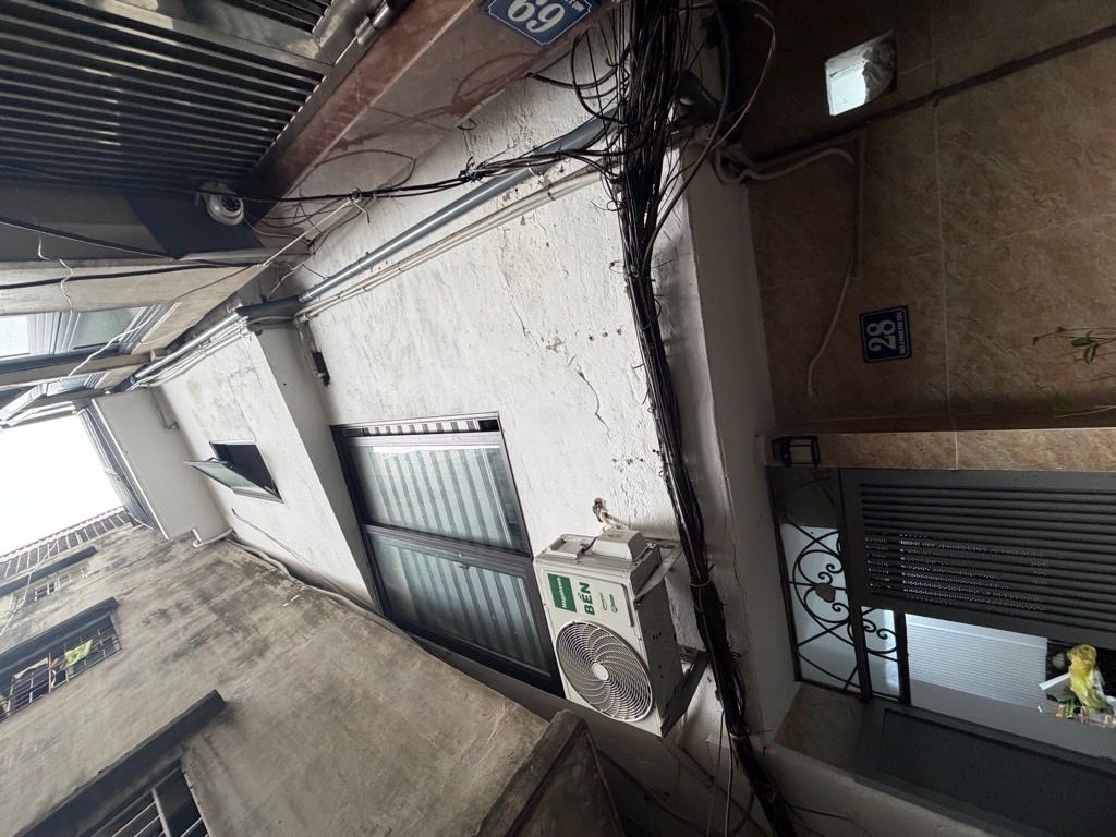 Bán nhà Phan Phù Tiên - diện tích 22,2m2 4 tầng - Nhà cực gần ô tô - giá 6,5 tỷ