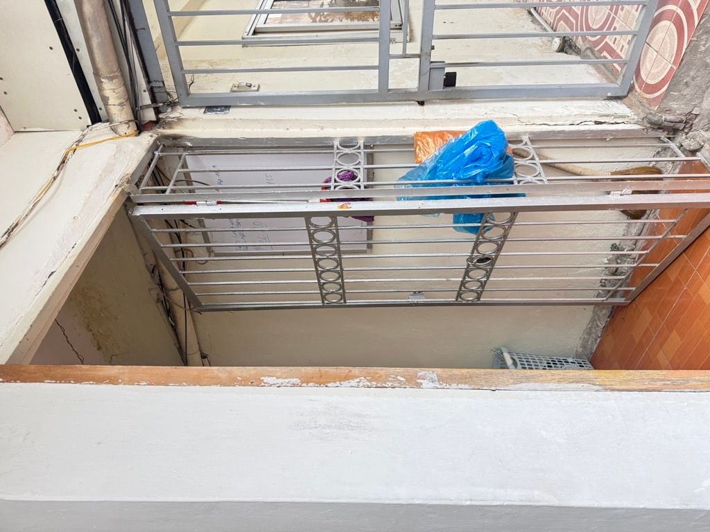 Bán nhà TT Bộ CN - diện tích 25.7m2 1 tầng - Ô TÔ ĐỖ CẦU THANG - giá 4,1 tỷ