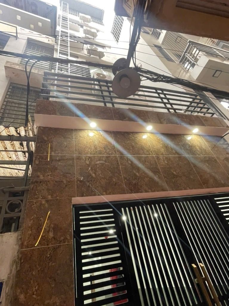 Bán nhà Khương Hạ - diện tích 48m2 7 tầng - Thang máy - giá 13,2 tỷ