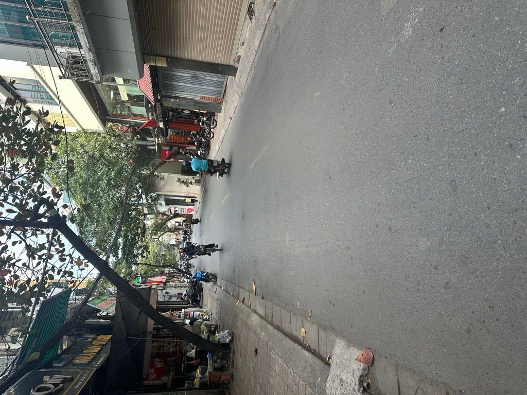 Bán nhà Nguyễn Ngọc Nại - diện tích 35.8m2 4 tầng - Kinh doanh sầm uất - giá 22,5 tỷ