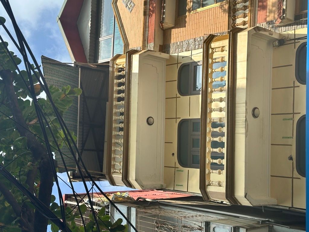 Bán nhà Nguyễn Ngọc Nại - diện tích 35.8m2 4 tầng - Kinh doanh sầm uất - giá 22,5 tỷ