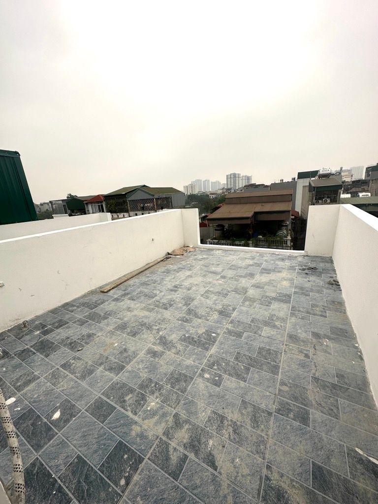 Bán nhà Đông Thiên - diện tích 28m2 5 tầng - Nhà xây mới, giá 4,9 tỷ