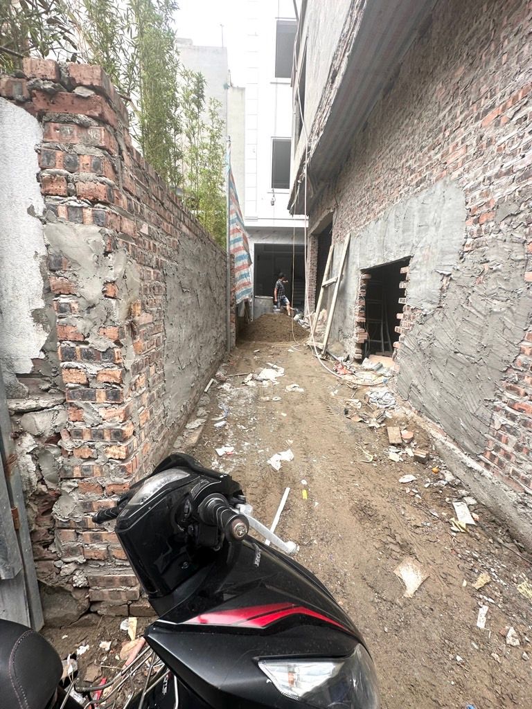 Bán nhà Đông Thiên - diện tích 25m2 5 tầng - Nhà xây mới, giá 4,9 tỷ