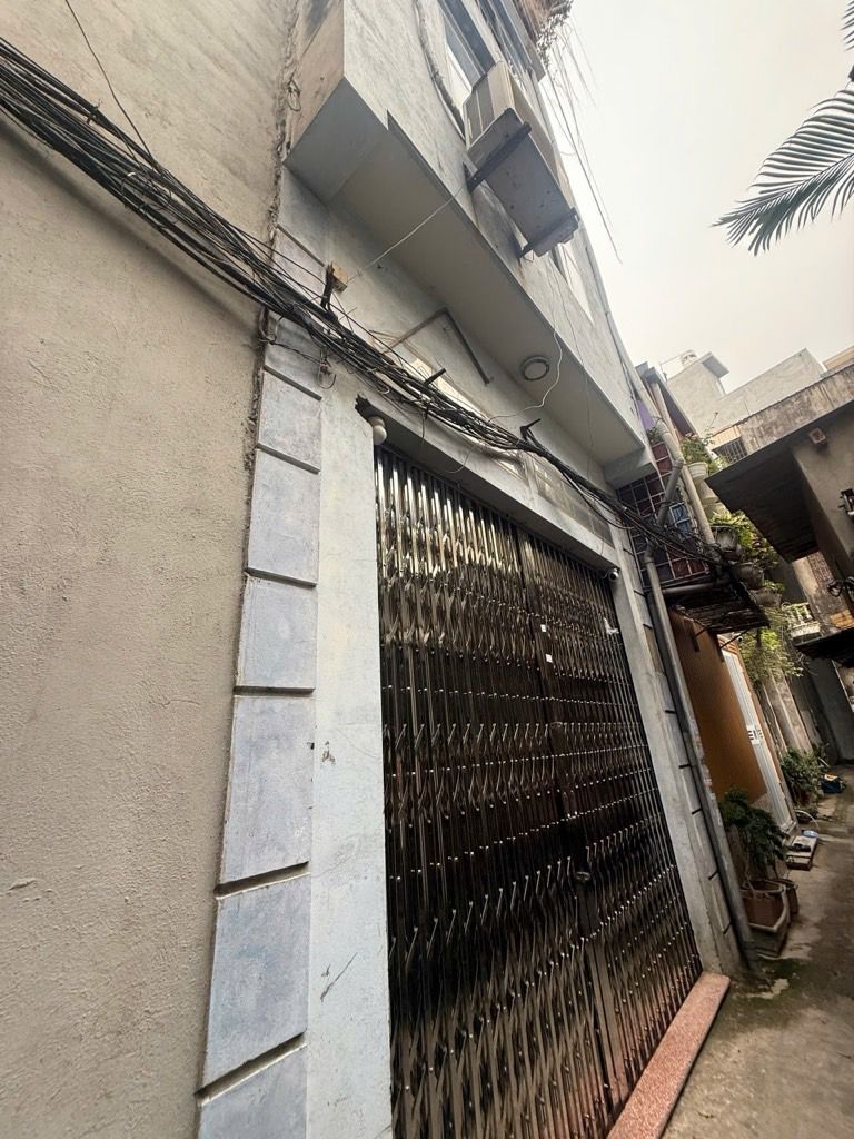 Bán nhà Trương Định - diện tích 33m2 4 tầng - Nhà dân xây - giá 8,5 tỷ