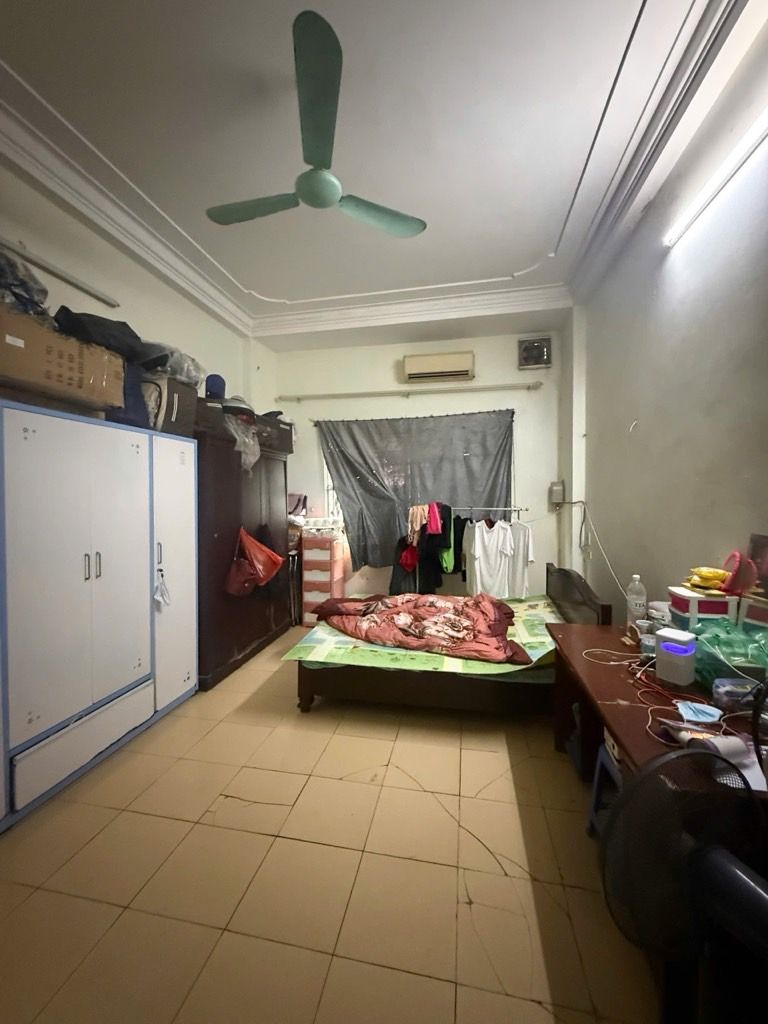 Bán nhà Trương Định - diện tích 33m2 4 tầng - Nhà dân xây - giá 8,5 tỷ