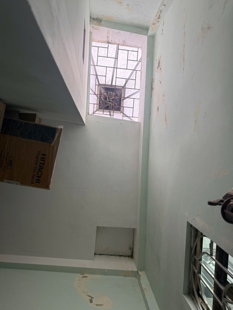 Bán nhà Trương Định - diện tích 33m2 4 tầng - Nhà dân xây - giá 8,5 tỷ