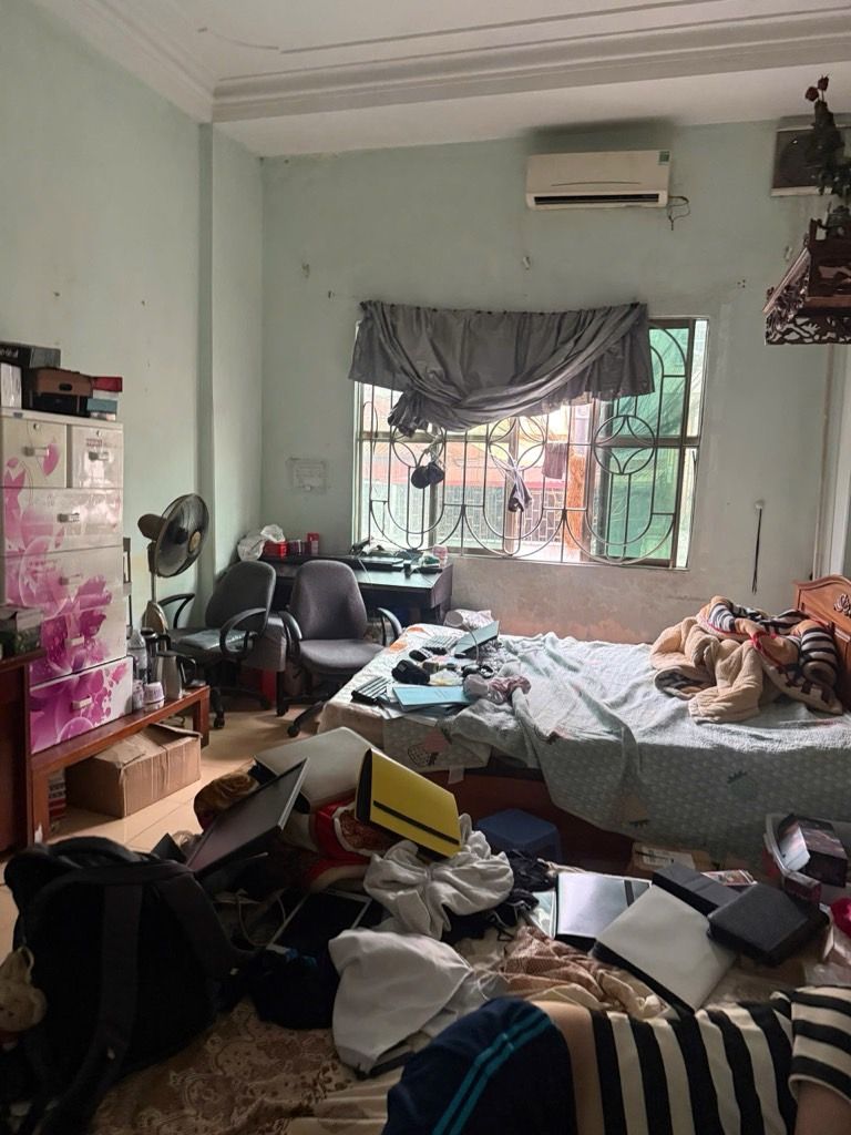 Bán nhà Trương Định - diện tích 33m2 4 tầng - Nhà dân xây - giá 8,5 tỷ