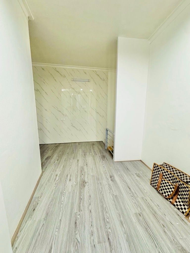 Bán nhà Dương Văn Bé - diện tích 15m2 3 tầng - nhà riêng nhỏ xinh - giá 2,5 tỷ