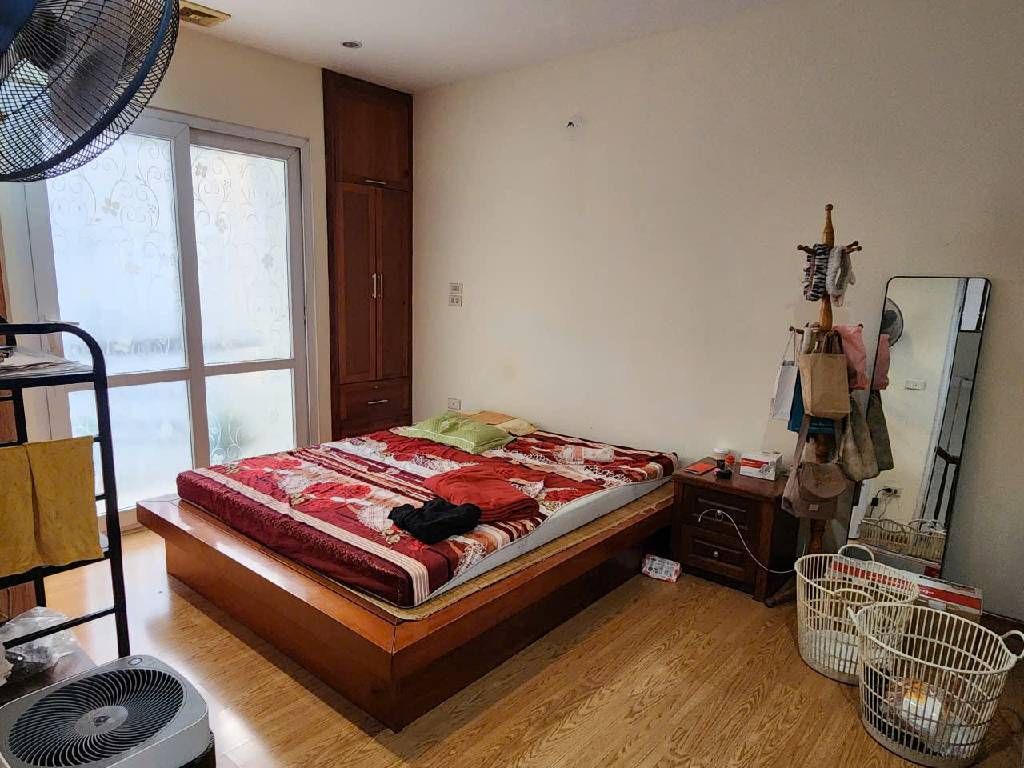 Bán nhà Minh Khai - diện tích 60m2 4 tầng - nhà đẹp hiếm có - giá 15 tỷ