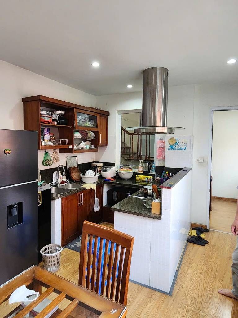 Bán nhà Minh Khai - diện tích 60m2 4 tầng - nhà đẹp hiếm có - giá 15 tỷ