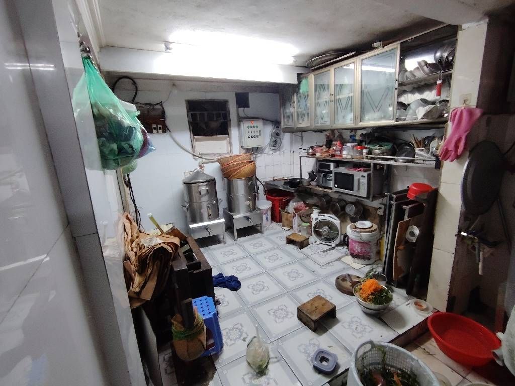 Bán nhà Đê Trần Khát Chân - diện tích 30.1m2 3 tầng - Ngõ 184 Trần Khát Chân thông khắp nơi - giá 6 tỷ