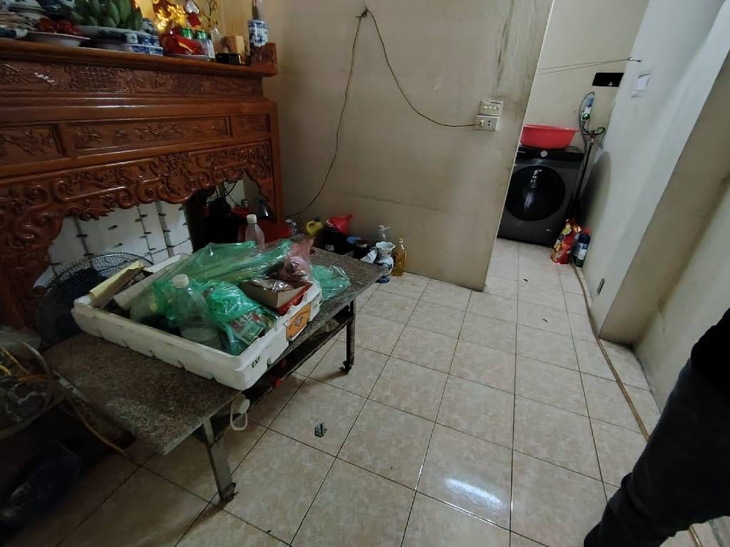 Bán nhà Đê Trần Khát Chân - diện tích 30.1m2 3 tầng - Ngõ 184 Trần Khát Chân thông khắp nơi - giá 6 tỷ