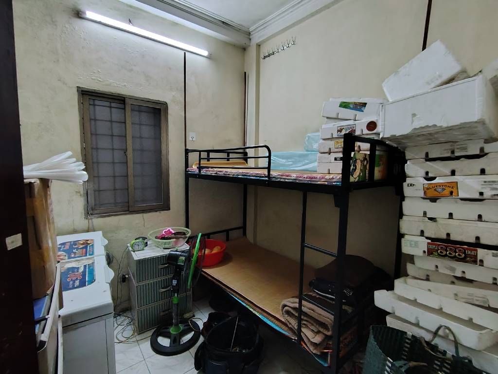 Bán nhà Đê Trần Khát Chân - diện tích 30.1m2 3 tầng - Ngõ 184 Trần Khát Chân thông khắp nơi - giá 6 tỷ