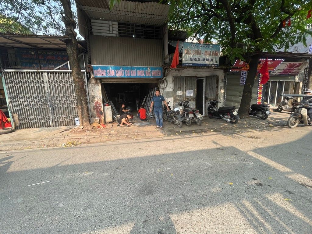 Bán nhà Bùi Xương Trạch - diện tích 79m2 1 tầng - Kinh Doanh Tuyệt Vời - giá 9,8 tỷ