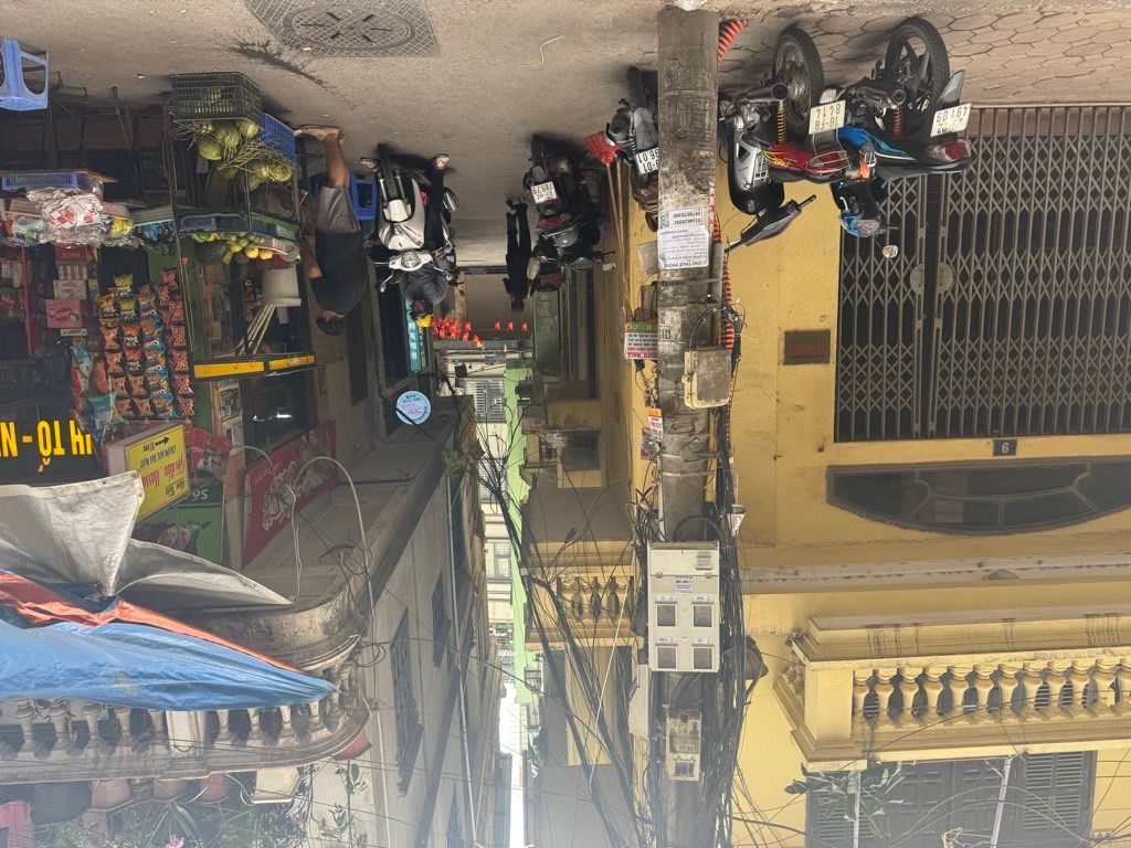 Bán nhà Minh Khai - diện tích 48m2 3 tầng - Lô góc 2 mặt thoáng - giá 11 tỷ