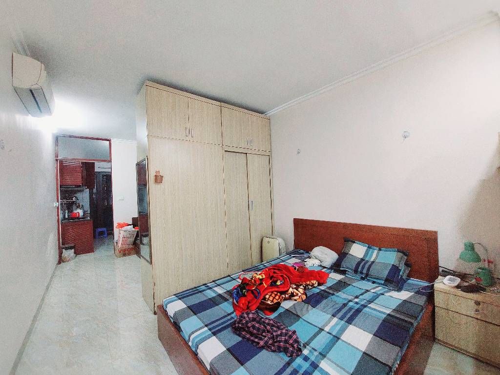 Bán nhà Hồng Hà - diện tích 46m2 1 tầng - Ô TÔ ĐỖ CỬA - giá 4,2 tỷ