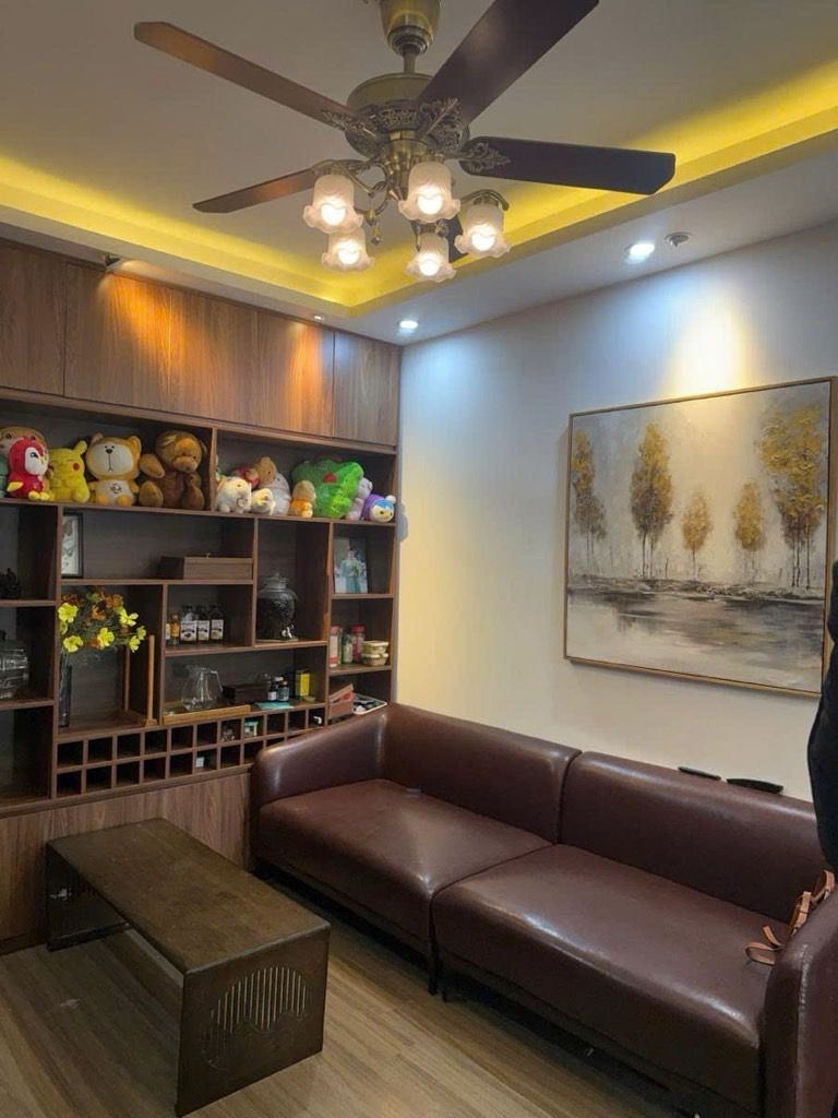 Bán nhà Khuất Duy Tiến - diện tích 55m2 5 tầng - Lô góc thoáng sáng - giá 3,98 tỷ