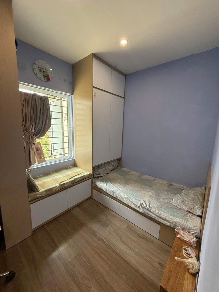 Bán nhà Khuất Duy Tiến - diện tích 55m2 5 tầng - Lô góc thoáng sáng - giá 3,98 tỷ