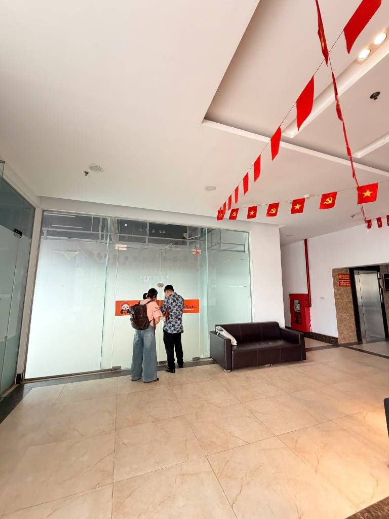 Bán nhà Vĩnh Hoàng - diện tích 55m2 2 tầng - Căn hộ shophouse - giá 5 tỷ