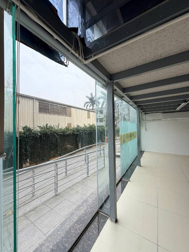 Bán nhà Vĩnh Hoàng - diện tích 55m2 2 tầng - Căn hộ shophouse - giá 5 tỷ