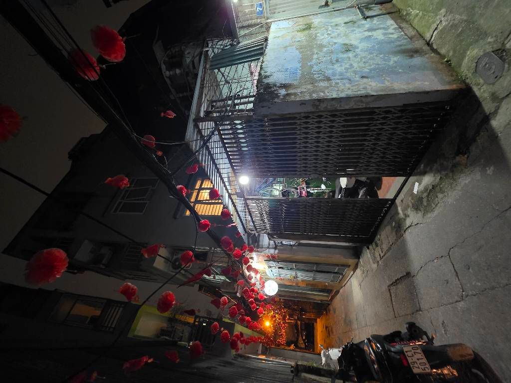 Bán nhà Minh Khai - diện tích 61m2 1 tầng - Lô góc, 4 mặt thoáng - giá 18,6 tỷ