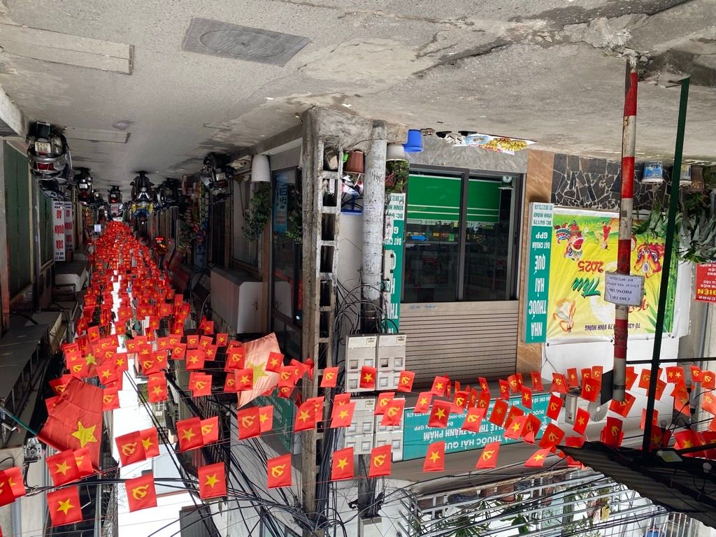 Bán nhà Vĩnh Hưng - diện tích 38m2 4 tầng - Lô góc, ô tô tránh - giá 4 tỷ