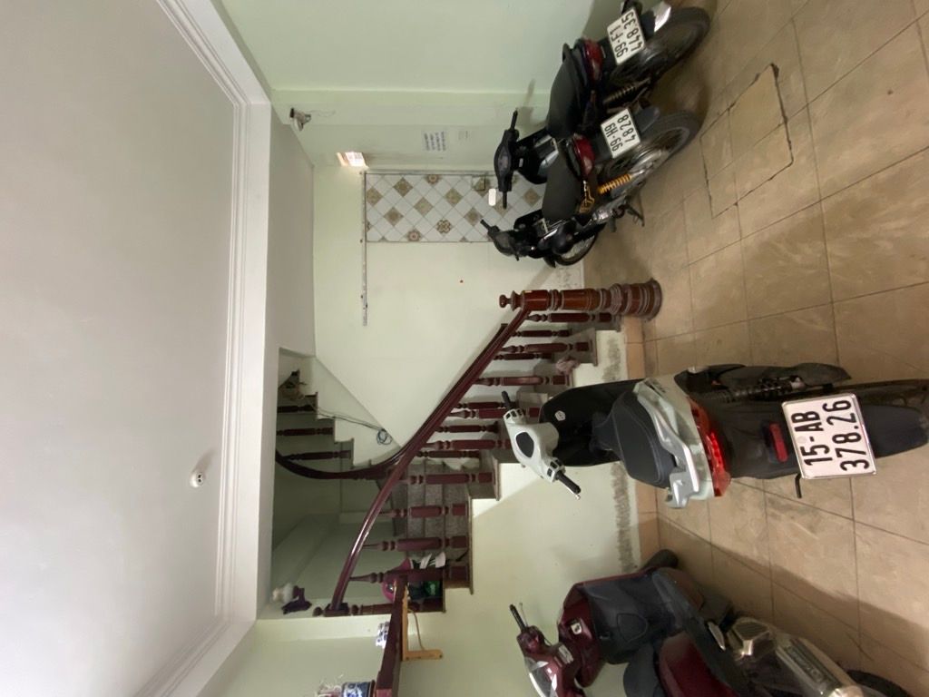 Bán nhà Vĩnh Hưng - diện tích 38m2 4 tầng - Lô góc, ô tô tránh - giá 4 tỷ